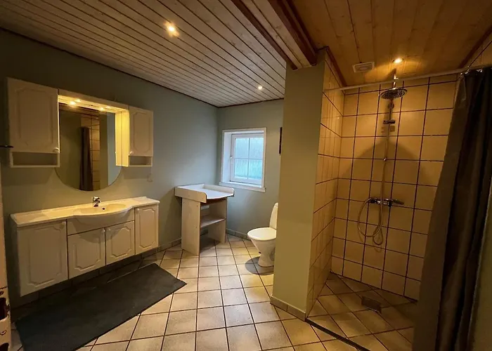 Large Vacation For 12 People Semesterbostad